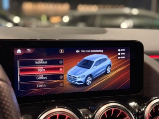 Mercedes-Benz GLA – thumbnail 17