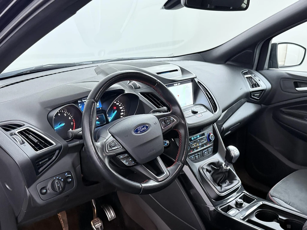 Ford Kuga – foto 12