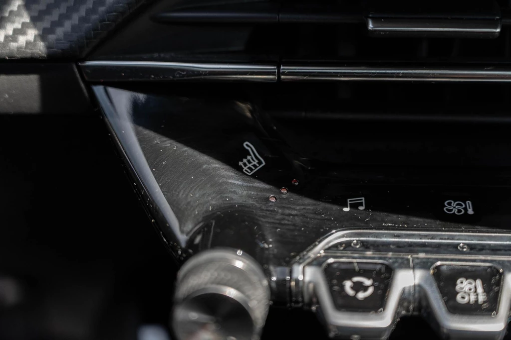 Peugeot 208 – foto 30