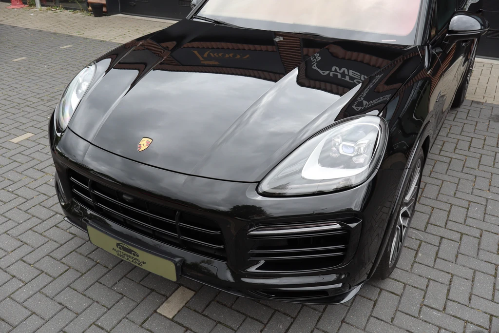 Porsche Cayenne – foto 1