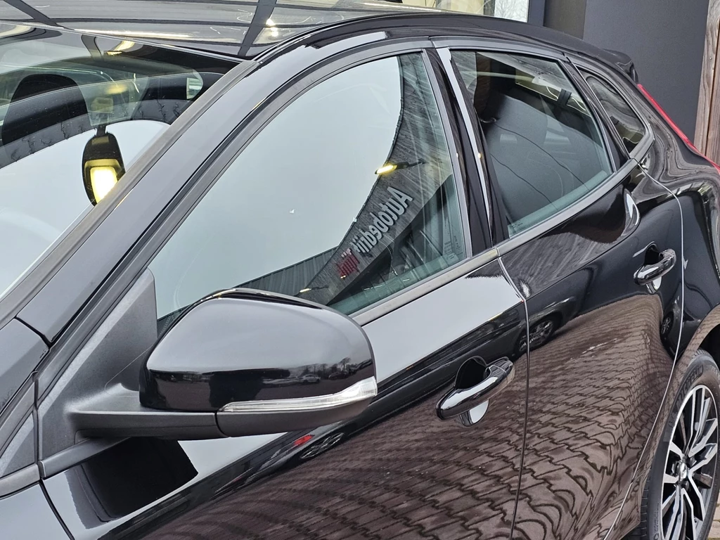 Volvo V40 – foto 3
