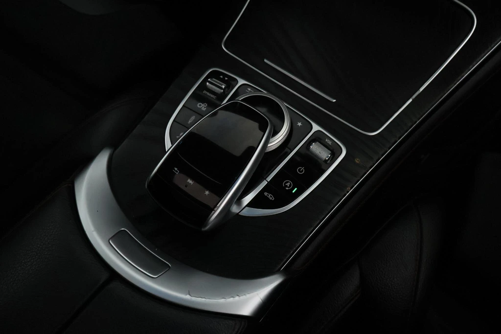 Mercedes-Benz GLC – foto 32