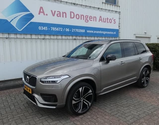 Volvo XC90 – thumbnail 1