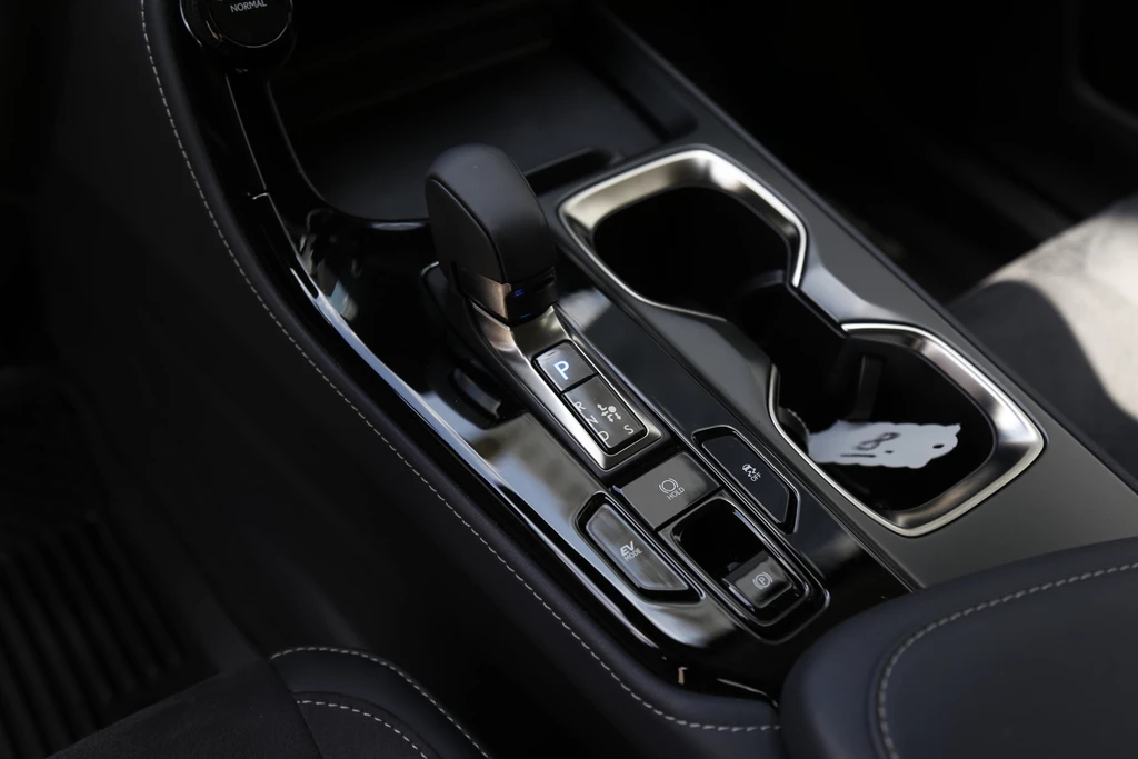 Lexus NX – foto 31