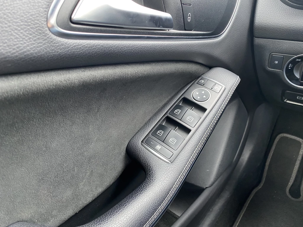 Mercedes-Benz CLA – foto 20