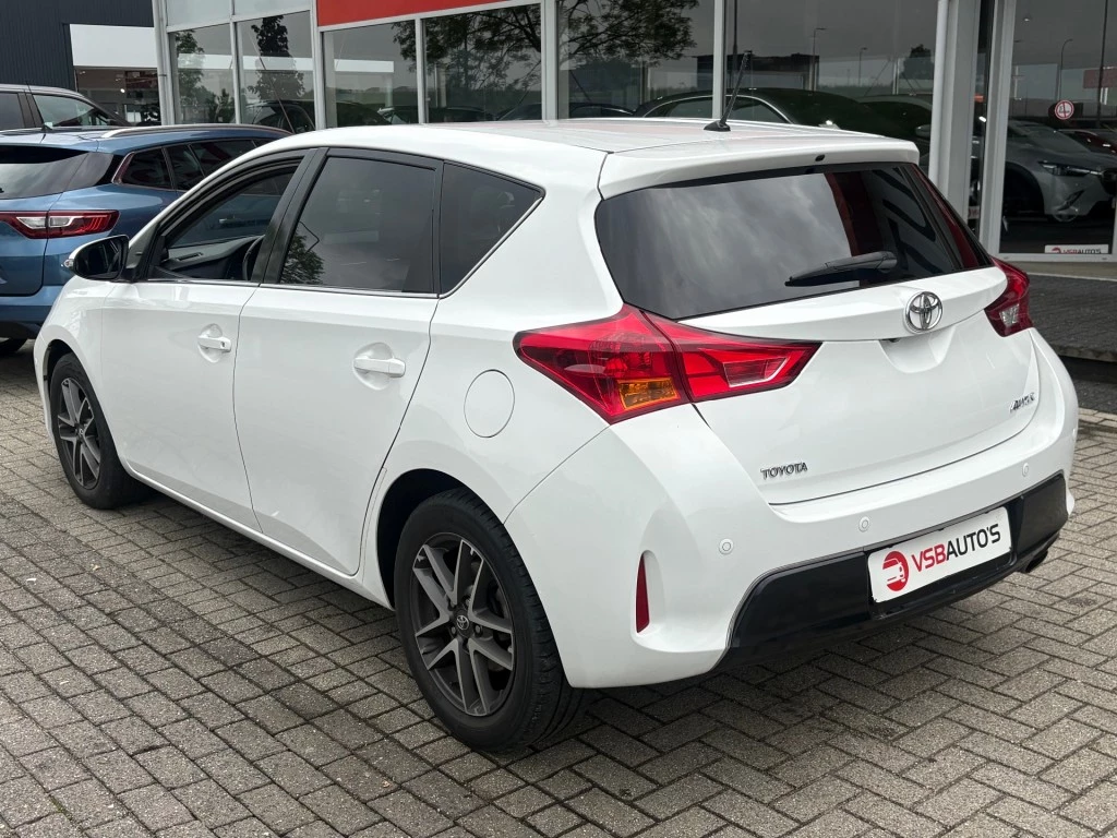 Toyota Auris – foto 3