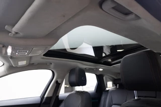 Jaguar F-PACE – thumbnail 12