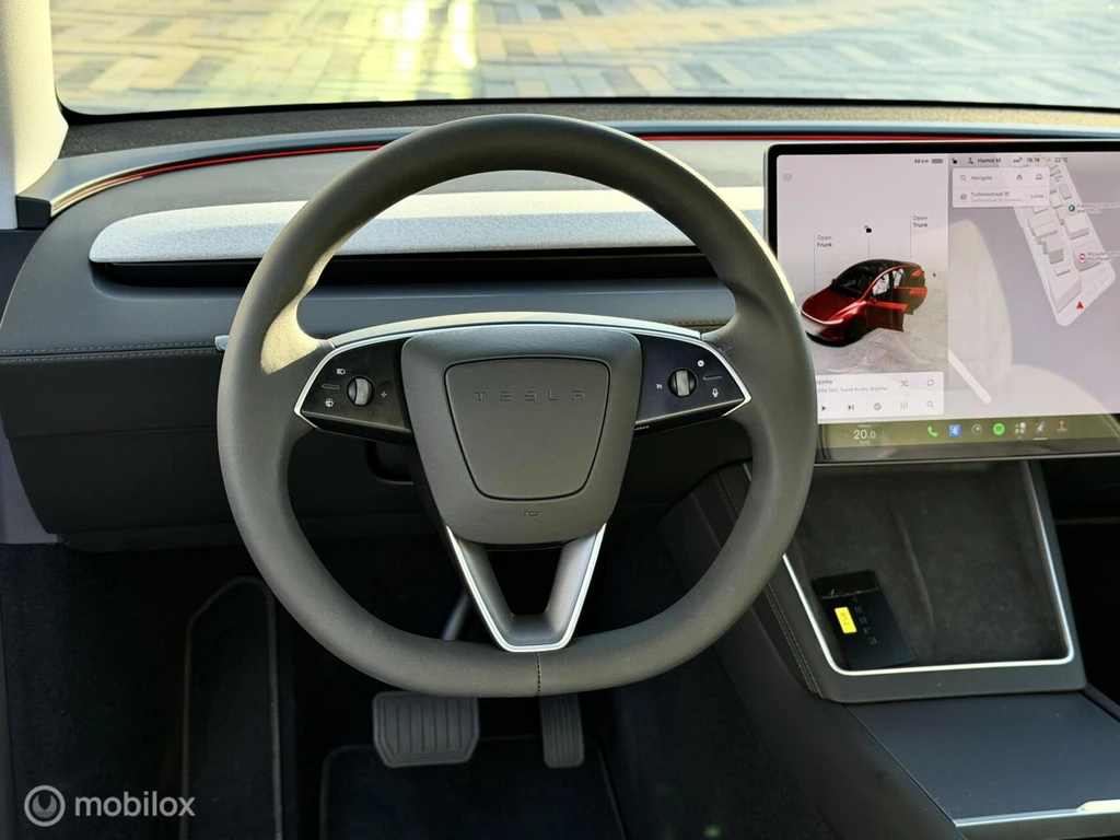 Tesla Model Y – foto 14