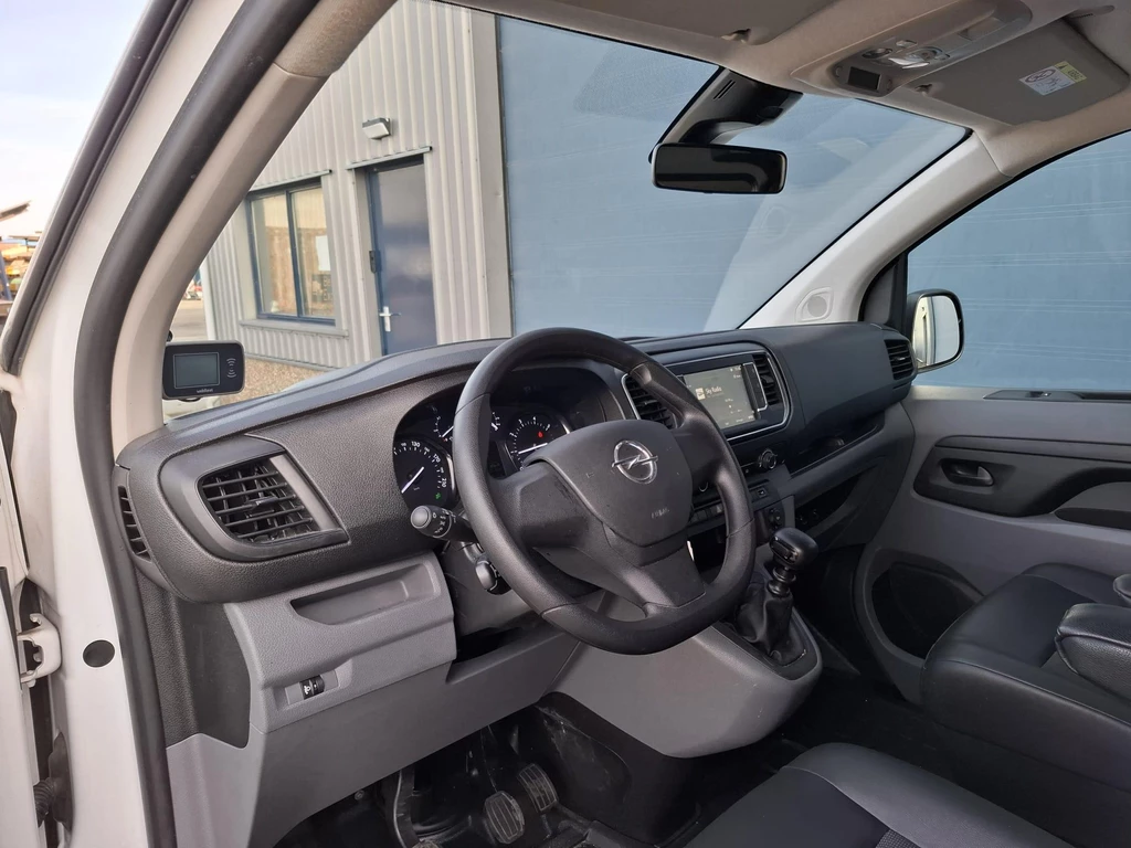 Opel Vivaro – foto 17