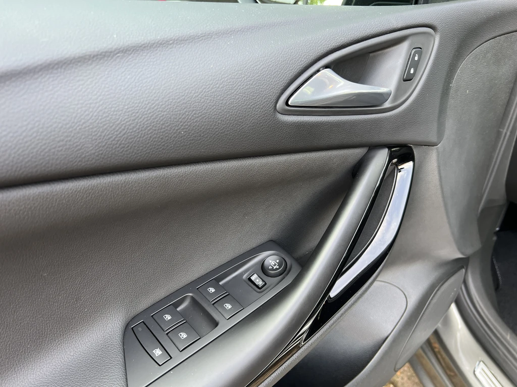 Opel Astra – foto 11