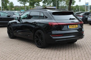 Audi e-tron – thumbnail 3
