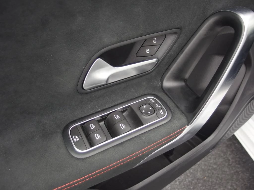 Mercedes-Benz A-Klasse – foto 30