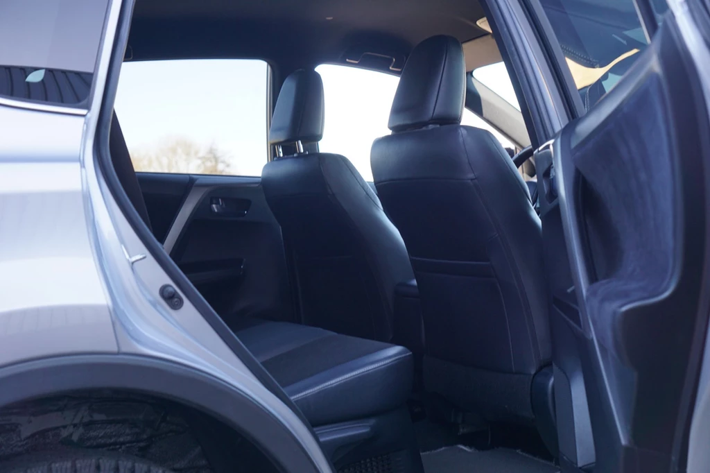 Toyota RAV4 – foto 10