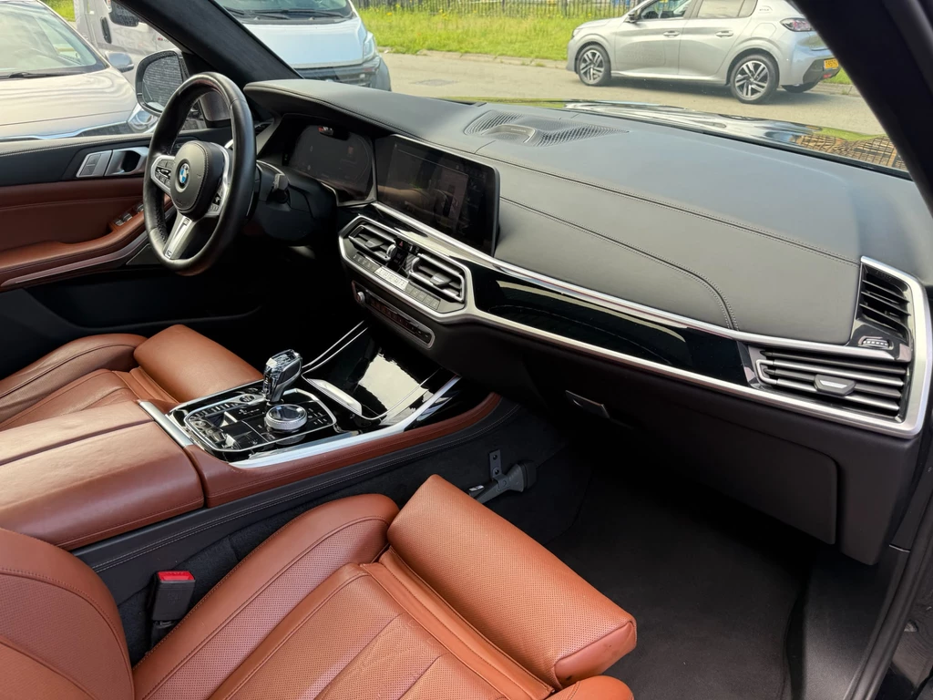 BMW X7 – foto 54