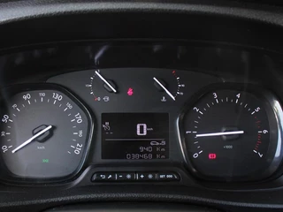 Opel Vivaro – thumbnail 17