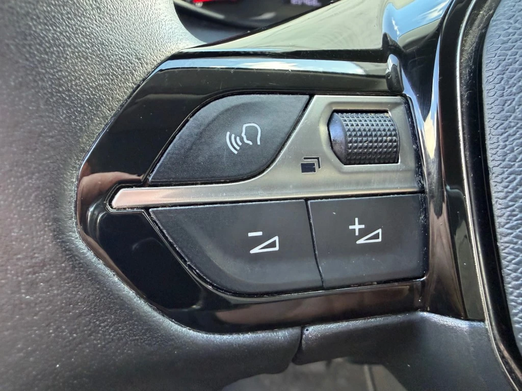 Peugeot 208 – foto 26