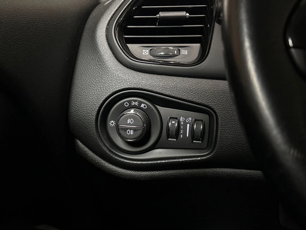 Jeep Renegade – foto 18