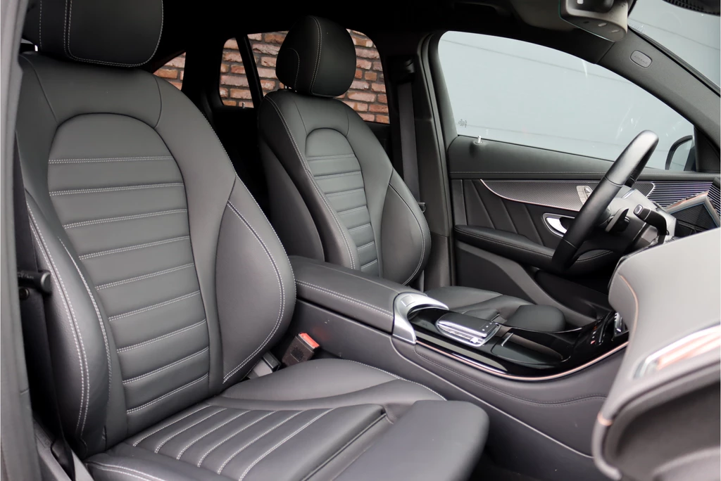 Mercedes-Benz EQC – foto 12