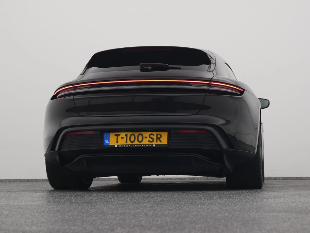 Porsche Taycan – foto 9