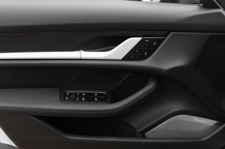 Porsche Taycan – thumbnail 40