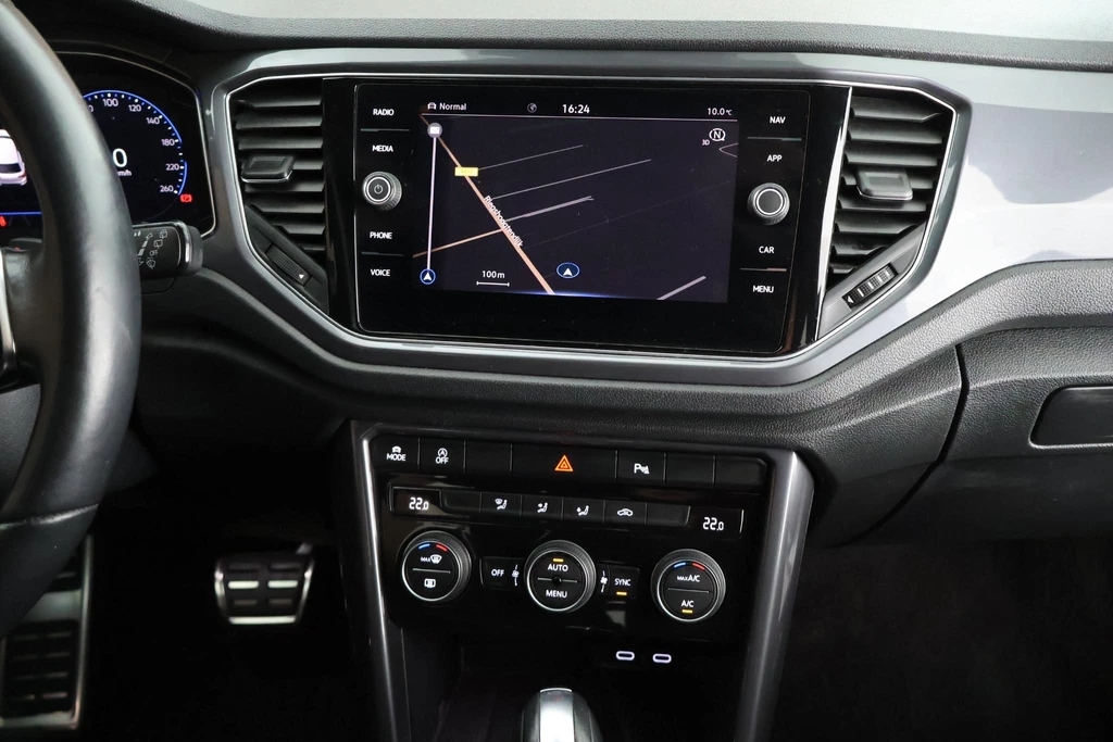 Volkswagen T-Roc – foto 11