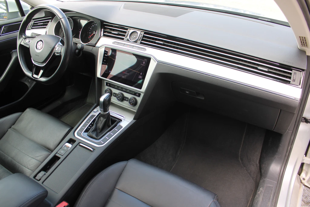 Volkswagen Passat – foto 13