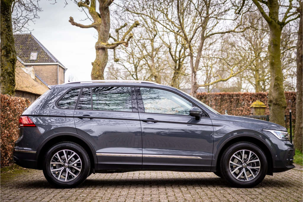 Volkswagen Tiguan – foto 9
