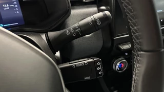 Renault Clio – thumbnail 25