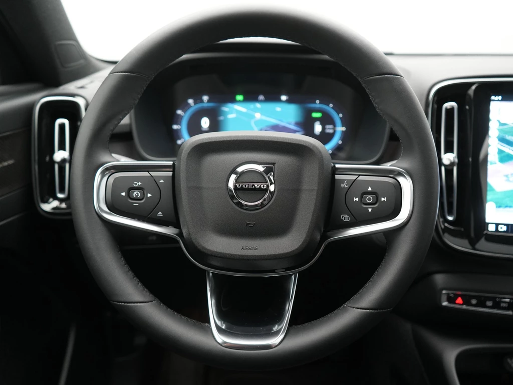 Volvo XC40 – foto 32