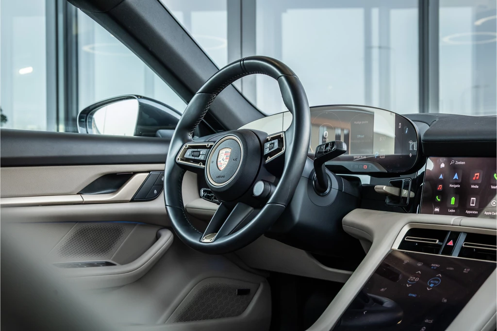 Porsche Taycan – foto 14