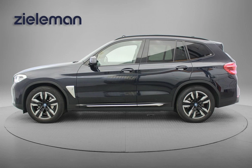 BMW iX3 – foto 2