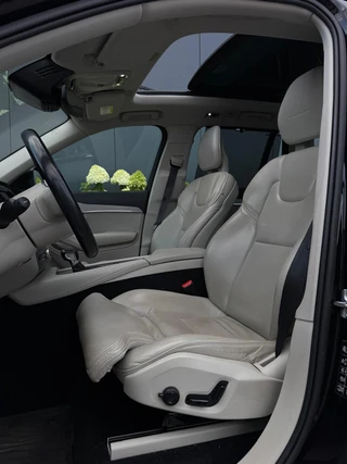 Volvo XC90 – thumbnail 29