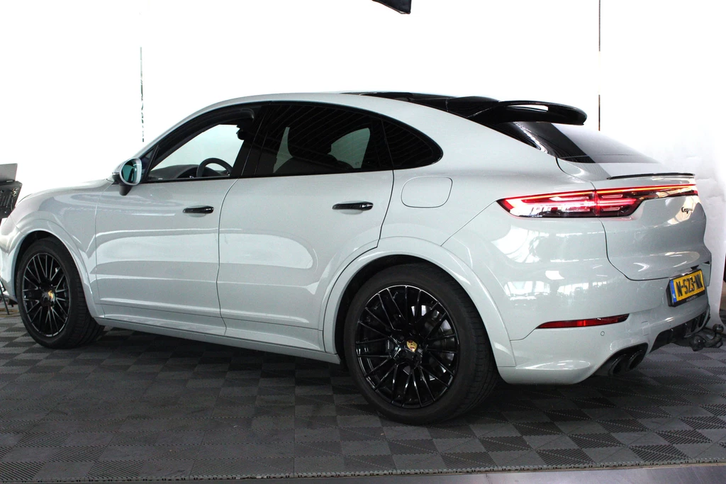 Porsche Cayenne – foto 5