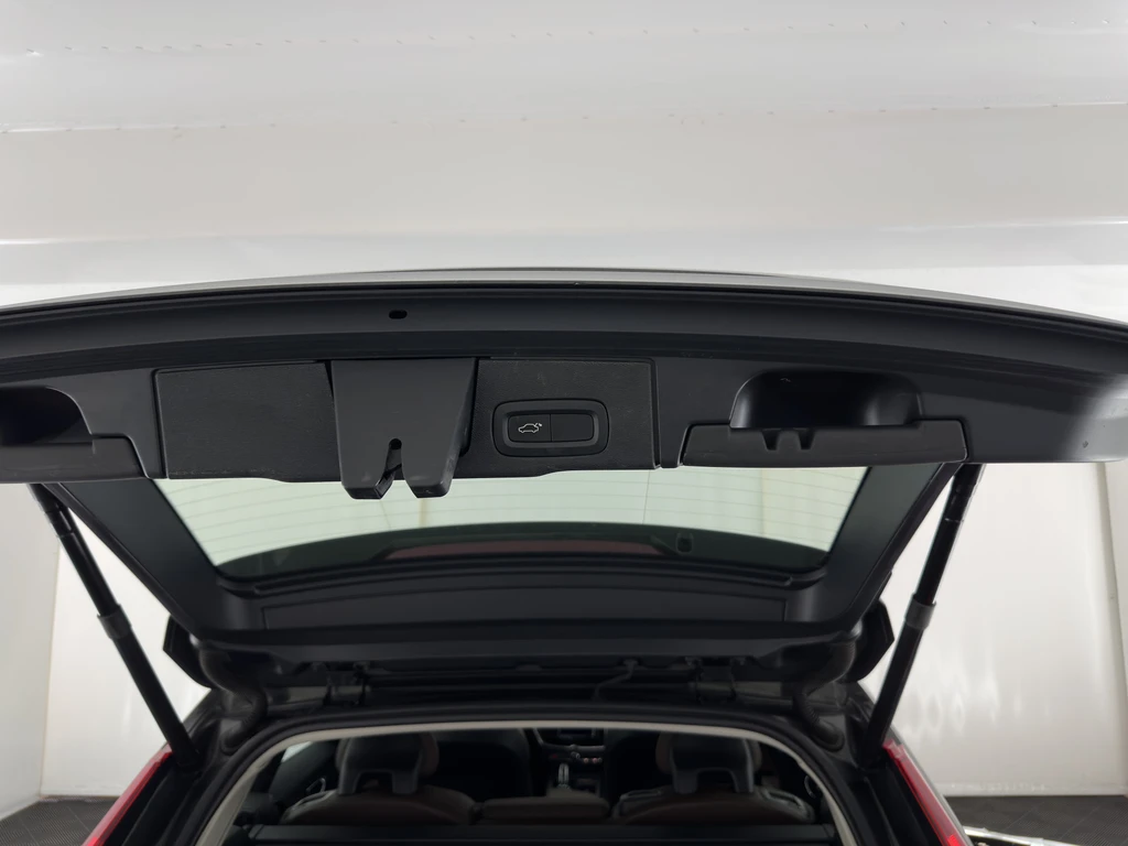 Volvo XC60 – foto 27