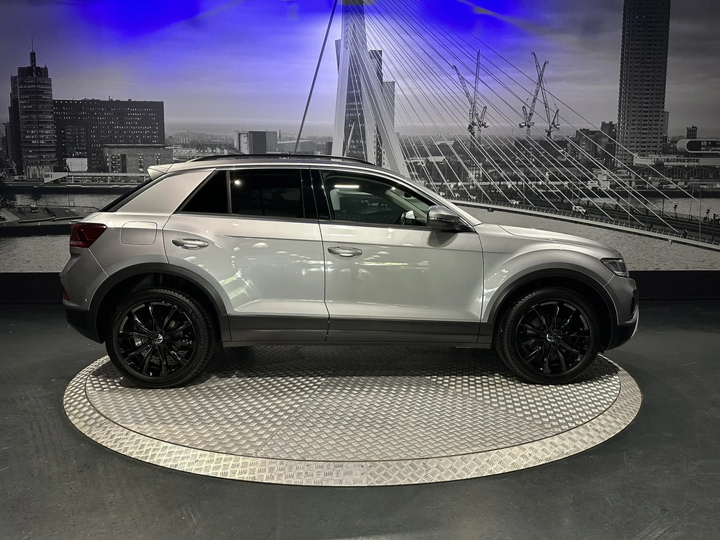 Volkswagen T-Roc – foto 11