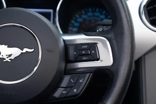 Ford Mustang – thumbnail 25