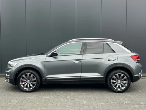 Volkswagen T-Roc 1.0 TSI Sport V-cockpit ACC LED Carplay Android Navi 4S-banden Trekhaak