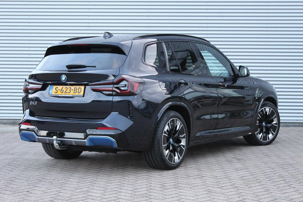 BMW iX3 – foto 8