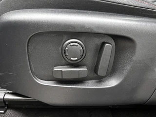 Land Rover Discovery Sport – thumbnail 26