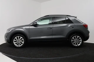Volkswagen T-Roc – thumbnail 2
