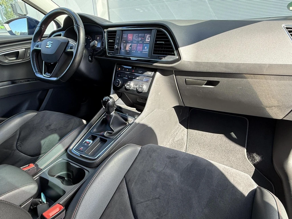 SEAT Leon – foto 13