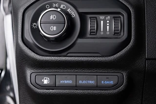 Jeep Wrangler – thumbnail 19