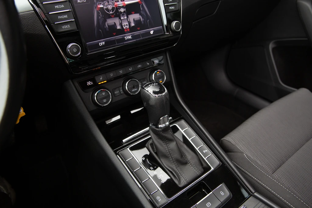 Škoda Superb – foto 7