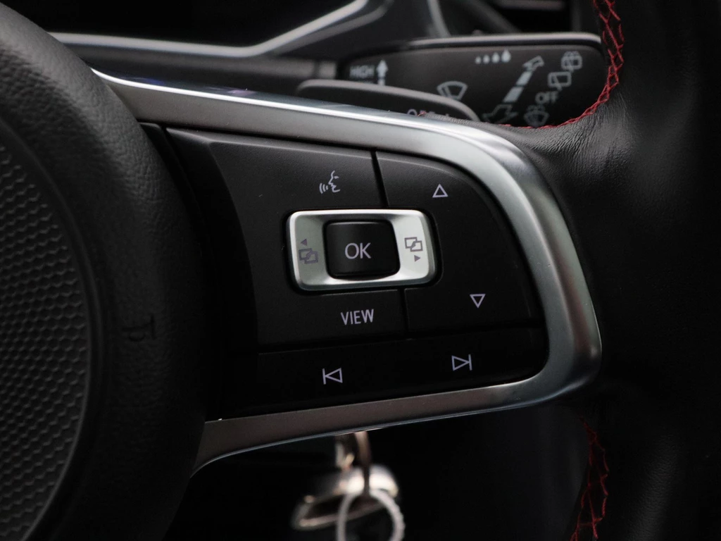 Volkswagen T-Roc – foto 24