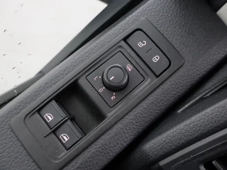 Volkswagen Transporter – thumbnail 125