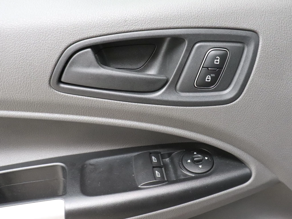Ford Transit Connect – foto 25