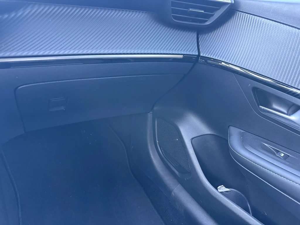 Peugeot 208 – foto 19