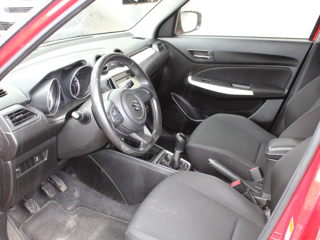 Suzuki Swift – foto 4