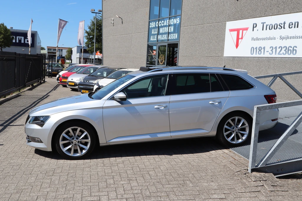 Škoda Superb – foto 2