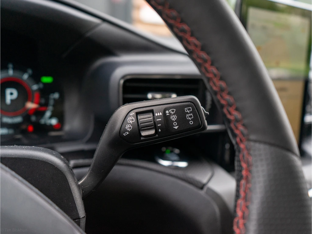 Ford Explorer – foto 17